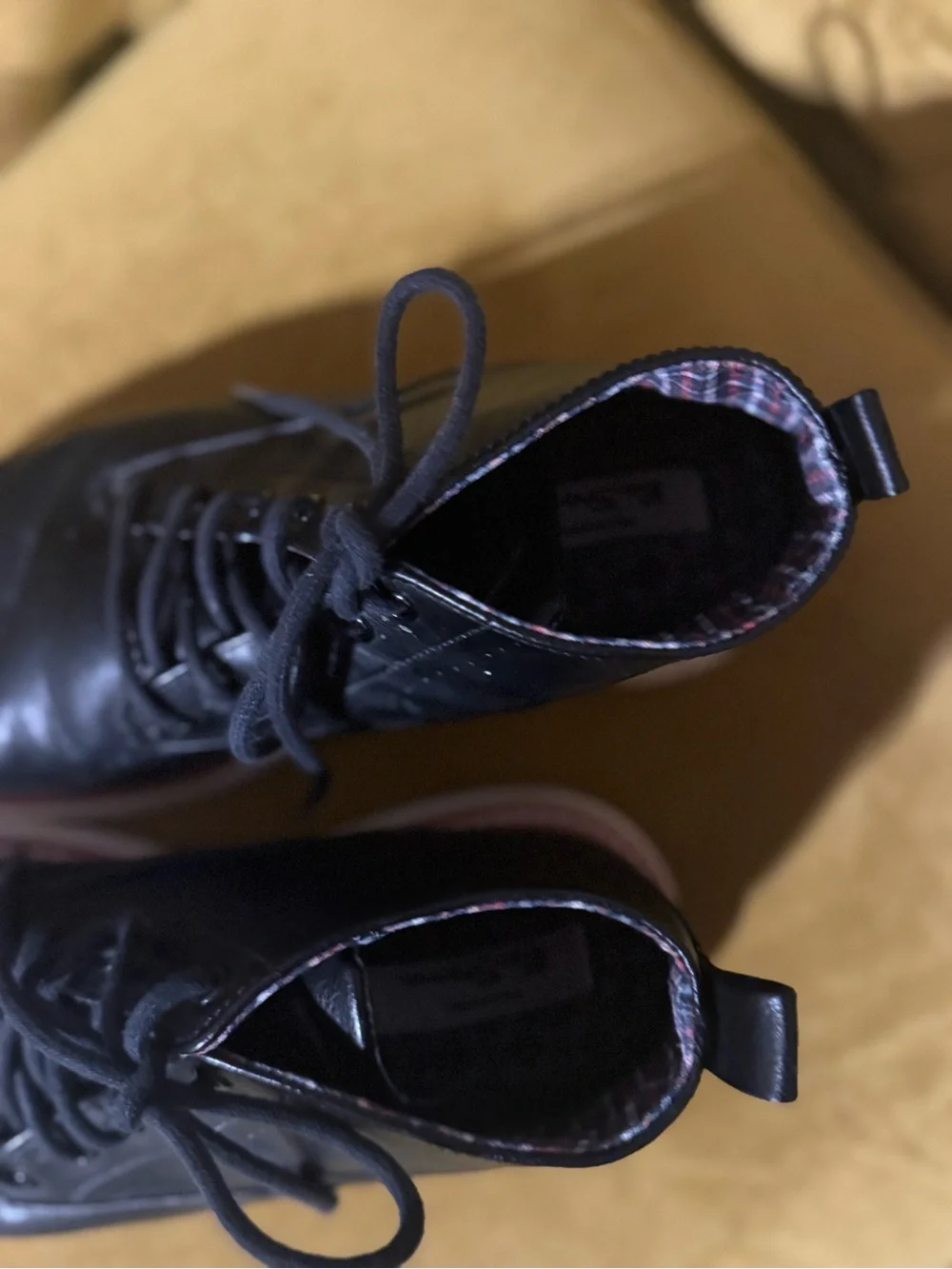 Ben Sherman Black Leather Chukka Boots with White Crepe Sole